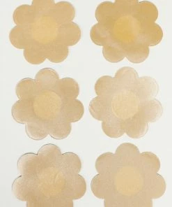 Lorlie NUDE BREAST PETALS
