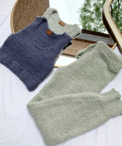 Lorlie DREAMING OF YOU BERRY CROP TOP TOPS