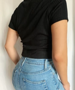 Lorlie TOPS SWEET LITTLE LADY CROP TOP