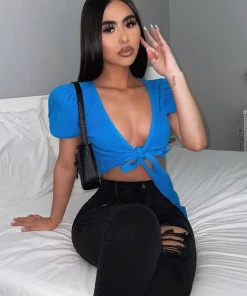 Lorlie ROSES FOR YOU CROP TOP TOPS