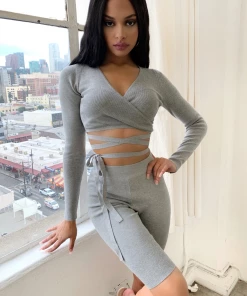 Lorlie SETS MOVING FORWARD TOP AND SHORT SET