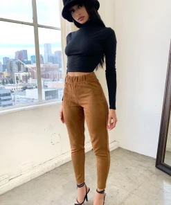 Lorlie LET'S STAY UP SUEDED PANTS