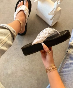 Lorlie LOOK TWICE WHITE THONG SANDAL