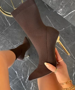 Lorlie HIT DIFFERENT BROWN HEEL BOOT