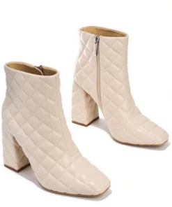 Lorlie WOMENS GIVING IT ALL CREAM QUILTED BOOTIES