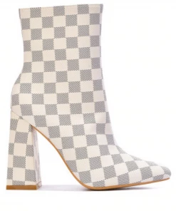 Lorlie WALK IN THE CITY CREAM BOOTIES WOMENS