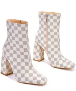 Lorlie WALK IN THE CITY CREAM BOOTIES WOMENS