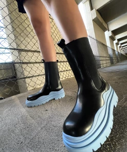 Lorlie WOMENS FEELS LIKE MONEY BLUE CHELSEA BOOTS