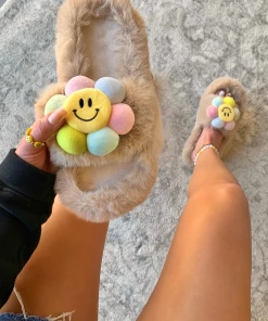 Lorlie WOMENS RAINBOW FLOWER NUDE SLIPPER