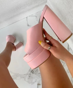 Lorlie WOMENS FALSE REACTIONS PINK PLATFORM HEEL