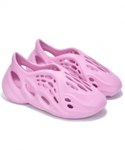 Lorlie INTO SPACE PINK RUBBER SLIPPER