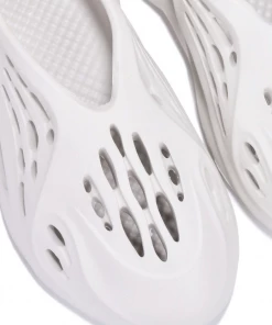 Lorlie WOMENS INTO SPACE GREY RUBBER SLIPPER